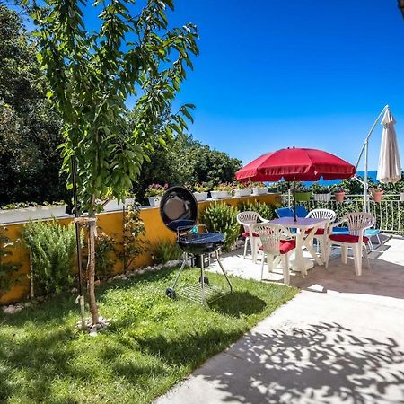 Amazing Apartment In Kostrena With 1 Bedrooms And Wifi מראה חיצוני תמונה
