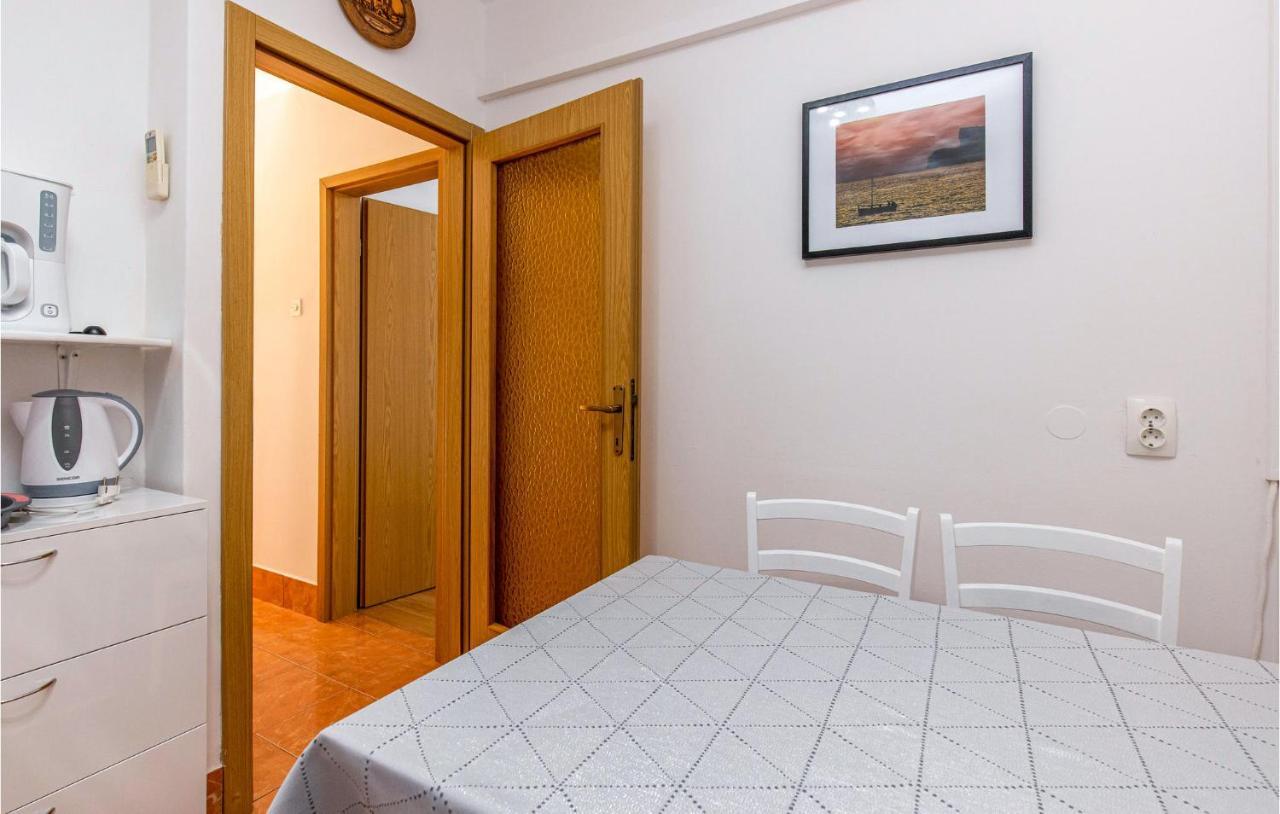 Amazing Apartment In Kostrena With 1 Bedrooms And Wifi מראה חיצוני תמונה